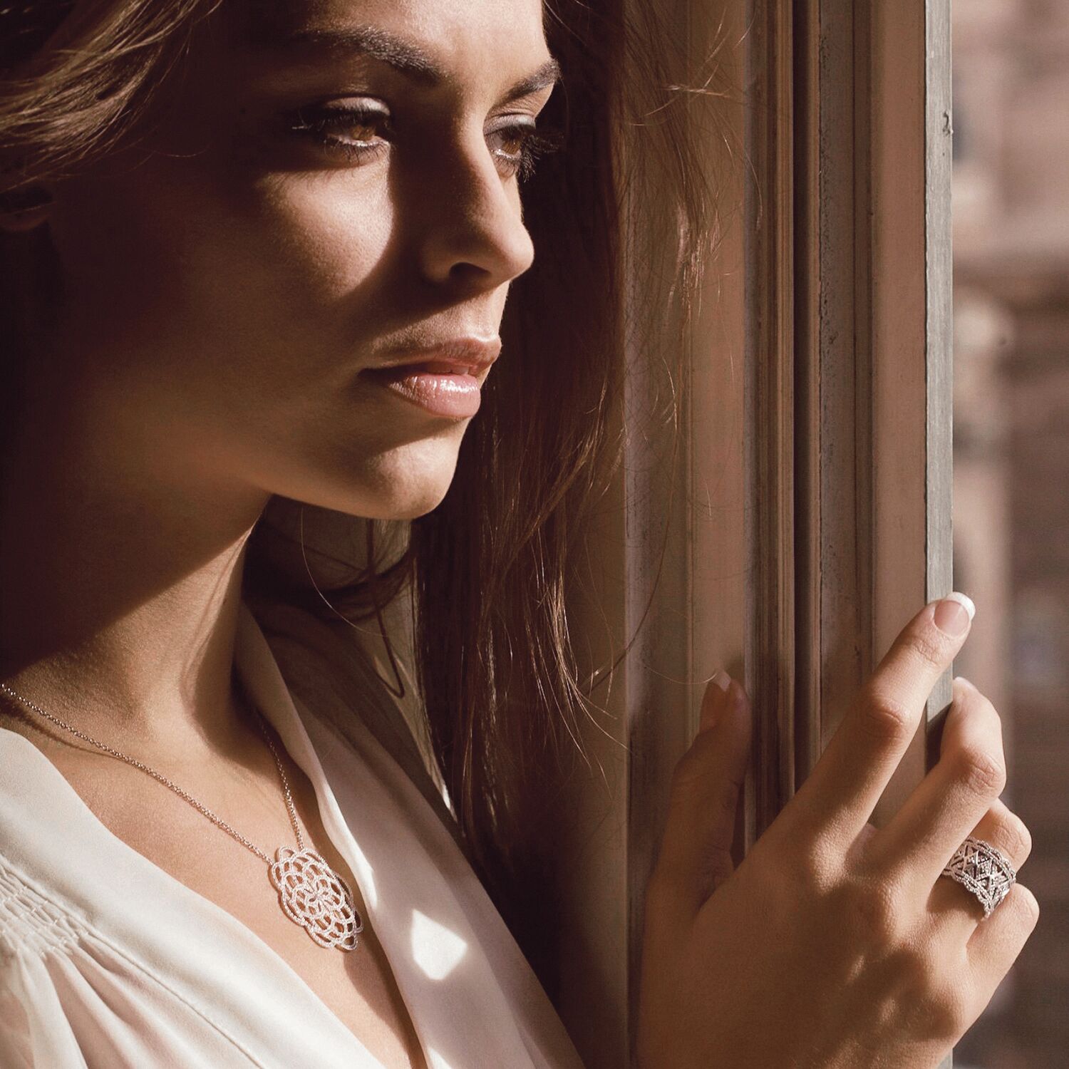 collier or blanc pendant - orient express L – Image 2