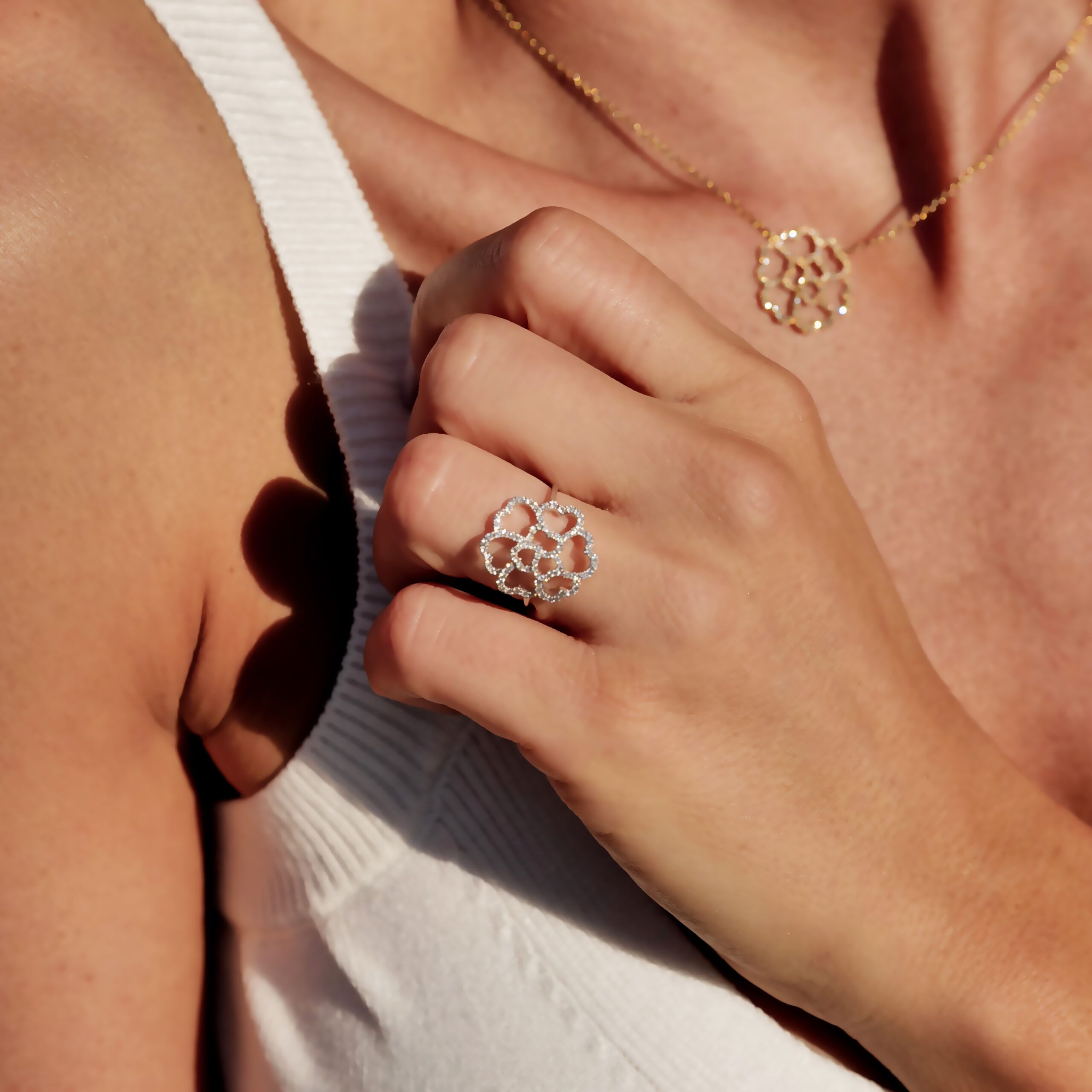 Bague fleur or blanc - Lucky Love – Image 2