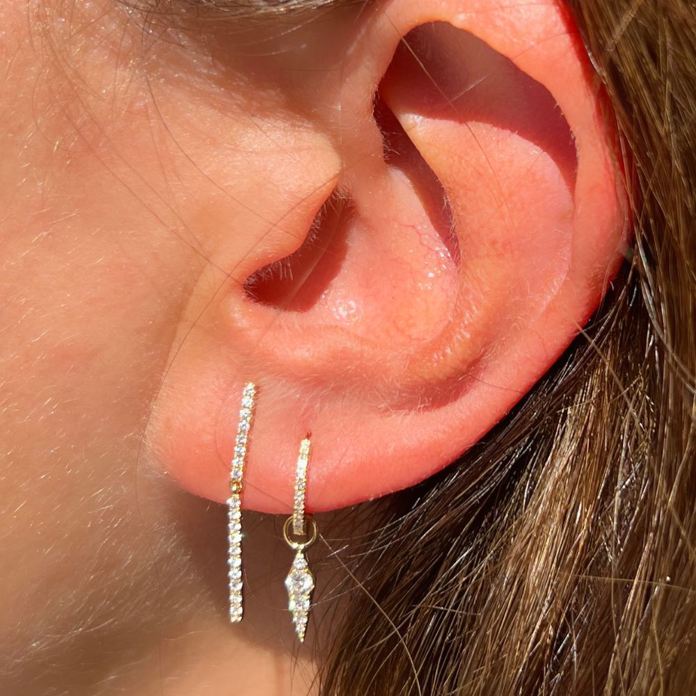 The Mini Line or blanc deux boucle